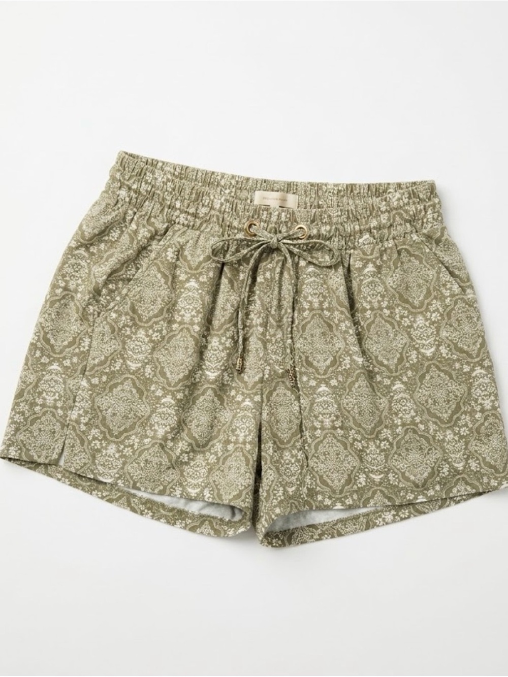 Pink Rose Women's Small Boho Medallion Elastic Waist Shorts - Like New Condition